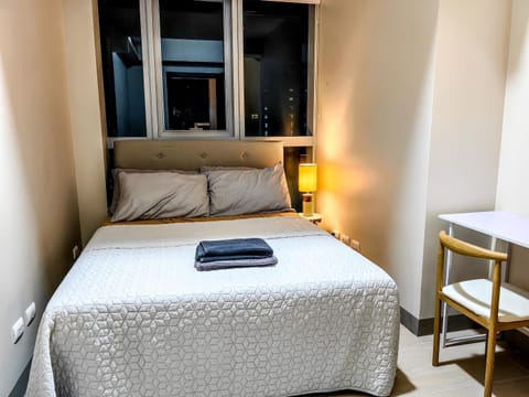 Uptown BGC Cozy 3BR Suite with 200 mbps Wi-Fi Appartamento in Makati
