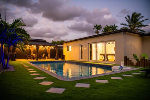 Luxury Stay Villa Villa in Ives Estates