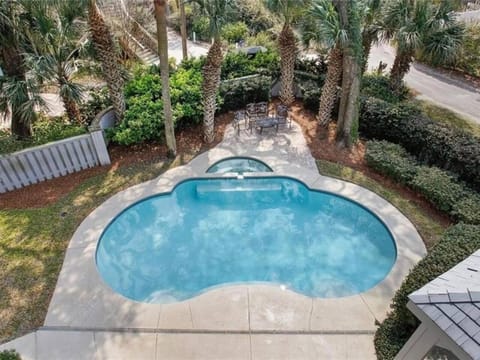 55 Steps to the Beach - Private Pool & Spa - 2nd Row to the Beach Casa in North Forest Beach