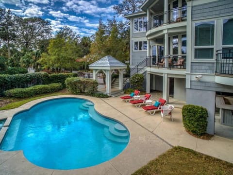 Pool view