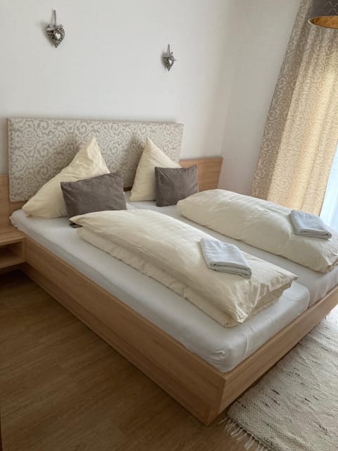 Seecamping & Pension Mentl Bed and Breakfast in Villach