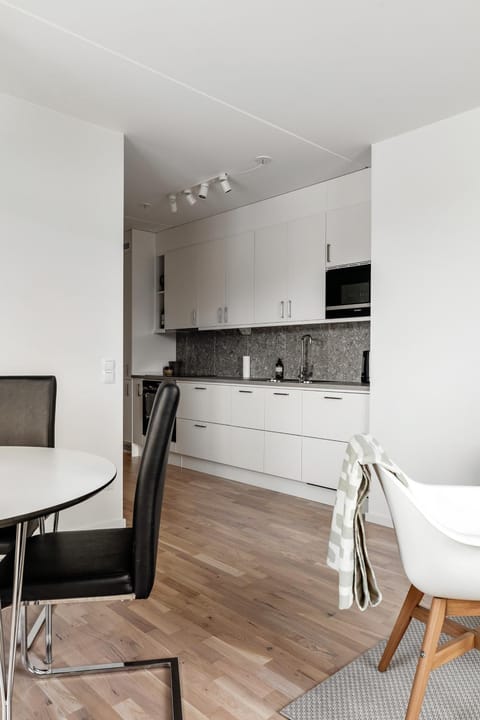 Stylish Urban Home in Stockholm Apartamento in Huddinge