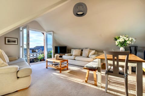 Living room, Sea view