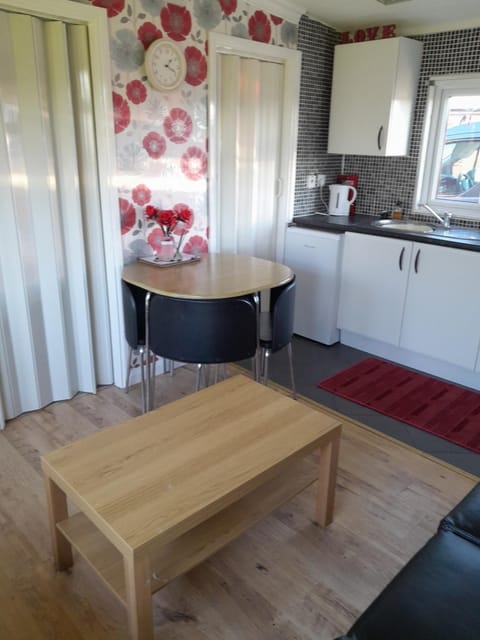 B8 lovely chalet Condo in Mablethorpe