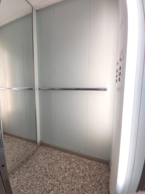 elevator