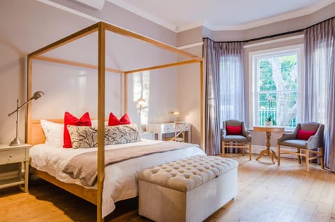 Seating area, Bedroom