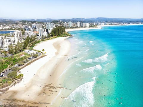 2 in 1 - Beachfront Resort style Units with Pool Condo in Tweed Heads