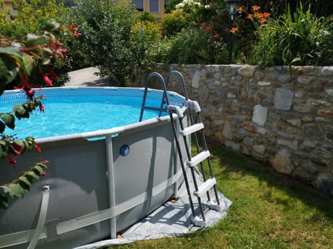 Swimming pool, Swimming pool