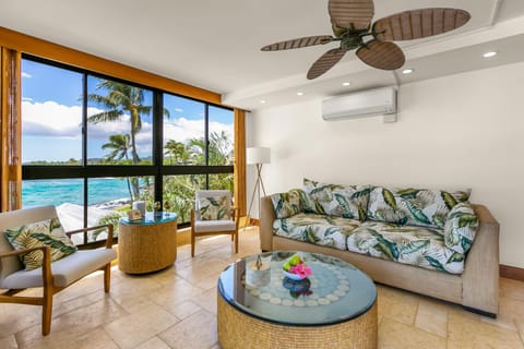 Living room, Seating area, Sea view