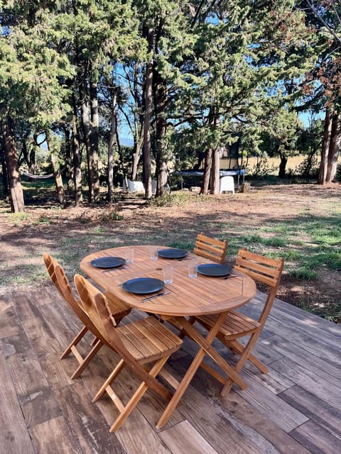 Garden, Dining area, Garden view