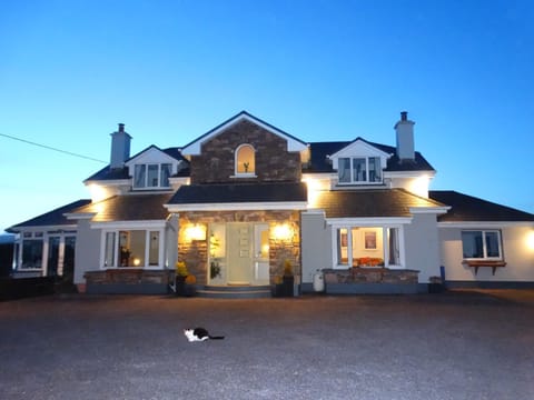 Dunlavin House - Aidan OBrien Bed and Breakfast in County Kerry