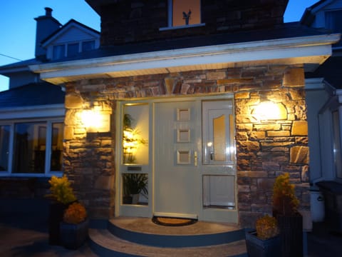 Dunlavin House - Aidan OBrien Bed and Breakfast in County Kerry