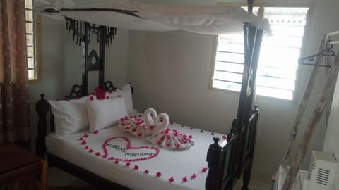 Manama Suite Condo in Lamu