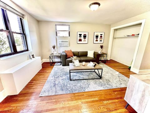 Lennox C304 Peaceful & Perfect Private 1-br Apartment in Philadelphia