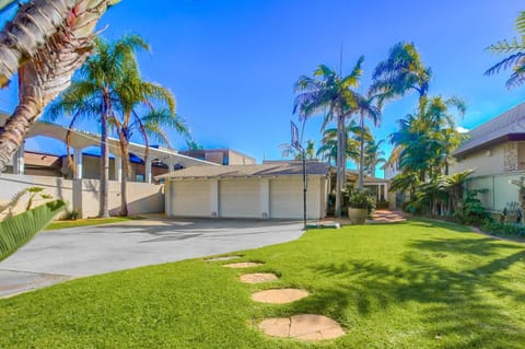 Treasure Villa House in Mission Beach