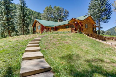 Spacious Dolores Vacation Rental with Decks and Views! House in La Plata County