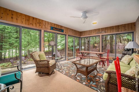 4 Skippers Wood House in Sleeping Bear Dunes