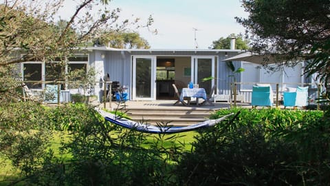 Patio, Garden, Garden view, sunbed