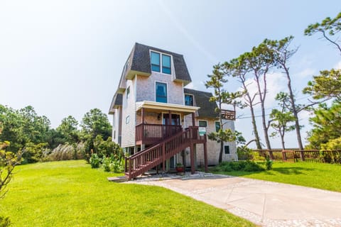 7201 - Carols Soundfront Castle by Resort Realty House in Outer Banks