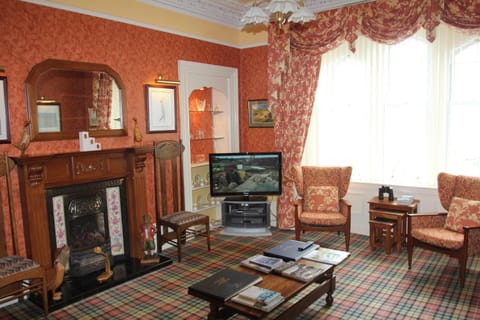 Glenbervie Guest House Bed and Breakfast in Oban