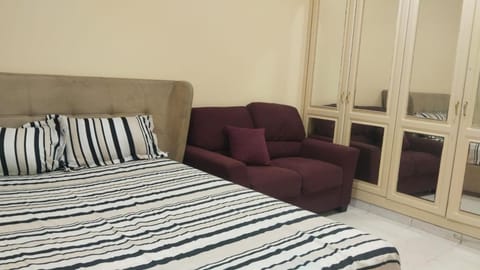 Holiday Home 2 Bedrooms Apartment for Family Only Apartment in Al Sharjah