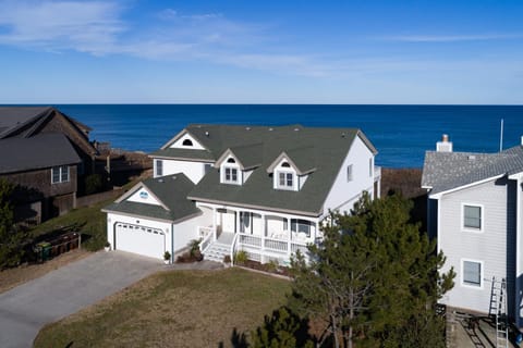 4623 - Bella Luna by Resort Realty House in Southern Shores