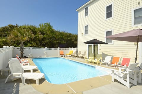 4668 - 85 Ocean Blvd by Resort Realty Maison in Southern Shores