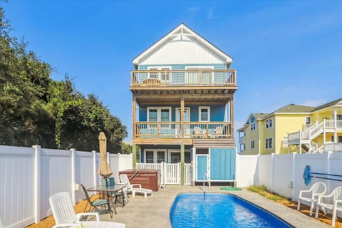 4704 - Shell Yeah by Resort Realty House in Southern Shores