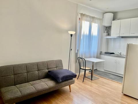 Studio comfortable charleroi Apartment in Charleroi