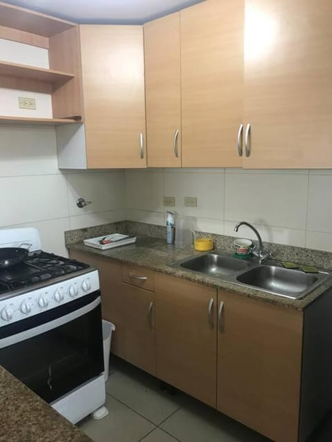 PH 4 Islas Budget Business Flat with 2 Rooms fitting up to 6 people Condo in Panama City, Panama