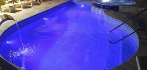 Temporada em Bertioga Riviera casa com piscina House in Bertioga