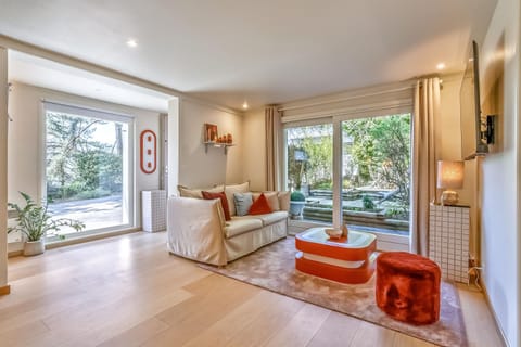 Living room, Seating area, Garden view