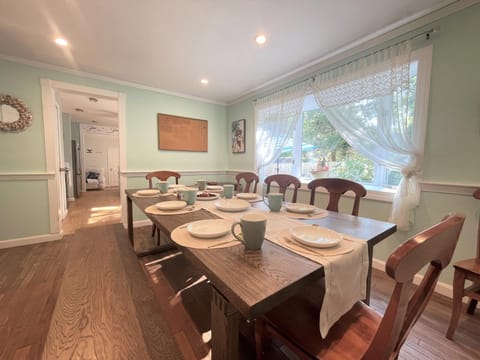 Dining area, Garden view