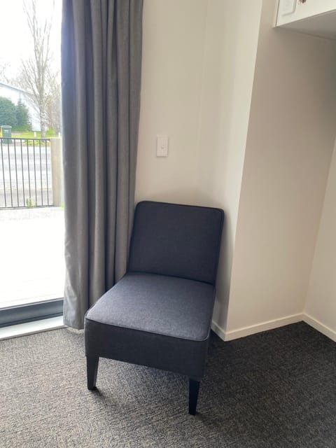 Property building, Seating area