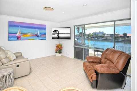 Sunshine Coast Dream Getaway House in Golden Beach