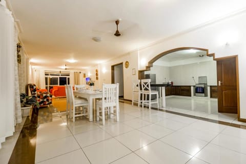 Lealy home sweet home Apartment in Mombasa