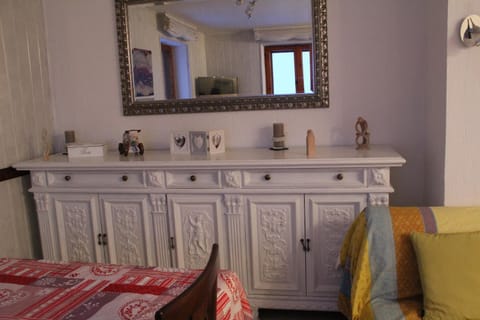 Dining area, Garden view, Mountain view