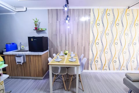 GoldMine Staycation Apartment in Manila City
