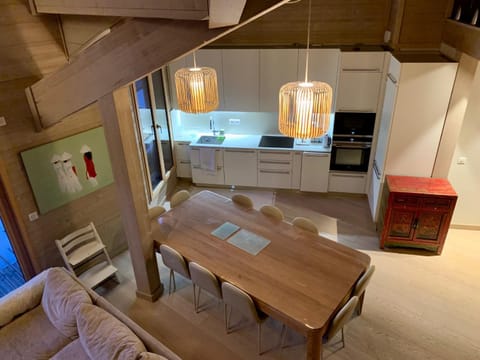 Le chalet sous-toiture Nánshān : spacieux, lumineux et idéalement situé à Auron Condo in Saint-Étienne-de-Tinée