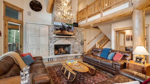 Mountain Bear Lodge House in Breckenridge