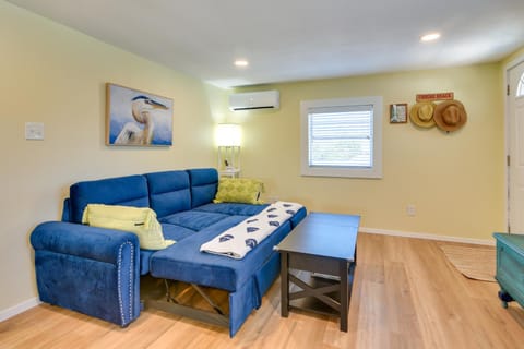 Pet-Friendly Freeport Vacation Rental with Deck! Maison in Alvin