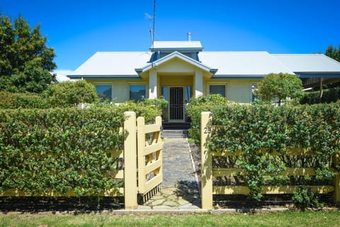 Anker House in Flinders