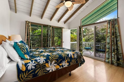 New A/C Central Kona Surf House 4bd/4bth Sleeps8 House in Holualoa