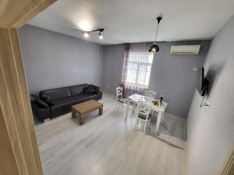 15минут до центра Баку Apartment in Baku