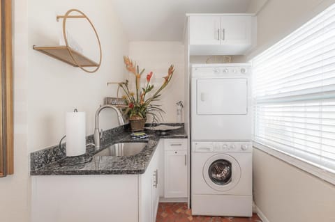 Seminole Heights - Foodie Capital of Tampa Apartment in Tampa