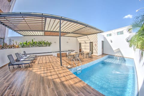 Cruz del Mar - Panoramic Rooftop Pool Views Near Marina Eigentumswohnung in La Cruz de Huanacaxtle