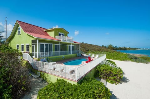 Property building, Spring, Day, Natural landscape, Garden, Beach, Garden view, Pool view, Sea view, Swimming pool, sunbed