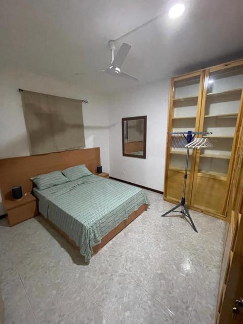 Isa House - Private Rooms in a Shared Duplex Copropriété in Praia