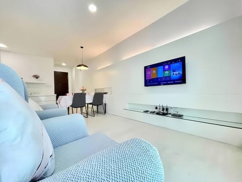 TV and multimedia, Living room, Seating area