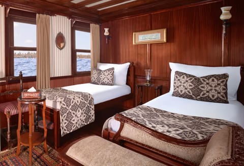 Farouz El Nil I Nile Cruise - Every Monday from Luxor for 07 & 05 Nights Hôtel in Luxor Governorate